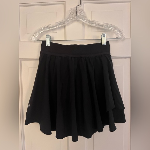 Lululemon Court Rival High Rise Skirt *Tall Black Size 4 - Picture 8 of 8